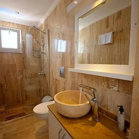 Sleeps 8 Pool Air Con Wifi Villa Kalkan